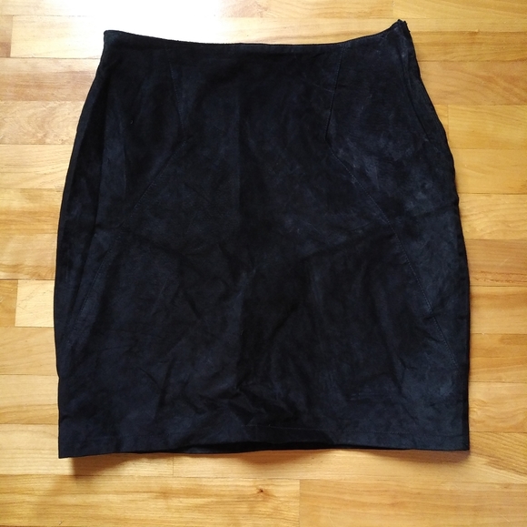 Vintage 80s Savannah Black Genuine Suede Pencil Skirt - Picture 1 of 7
